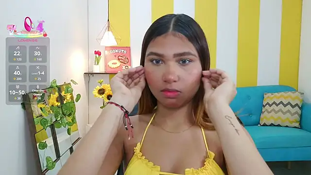 Snapshot of mayli_marie chatting on March 2026 11:12:02 PM mayli marie online show from March 2026 11:12:02 PM