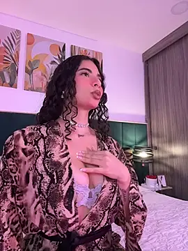 IrinaBlanc online show from May 2026 01:20:01 AM