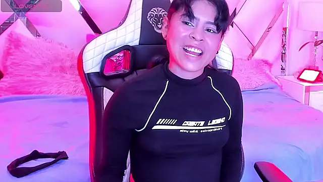 Snapshot of tatiana__ayala chatting on February 2026 03:51:01 AM tatiana ayala online show from February 2026 03:51:01 AM