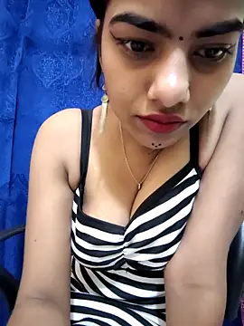 Snapshot of Alisha_Babyy chatting on April 2026 04:08:02 AM Alisha Babyy online show from April 2026 04:08:02 AM
