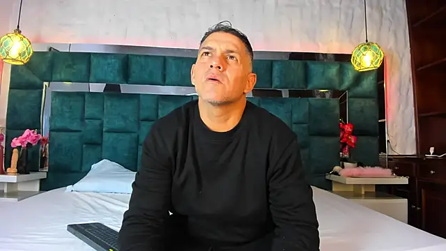 Snapshot of ViceSweet chatting on February 2026 05:02:01 AM ViceSweet online show from February 2026 05:02:01 AM