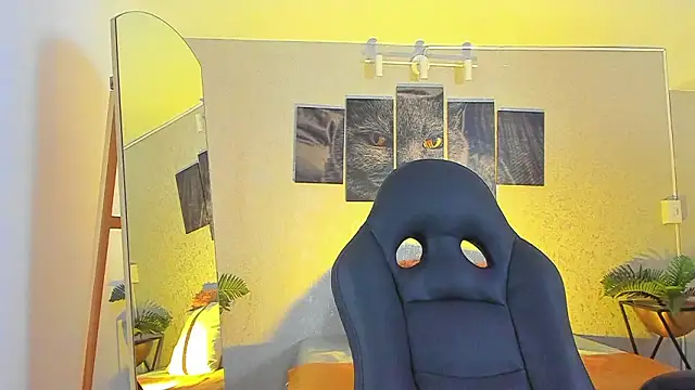 Snapshot of Nils_saintt chatting on March 2026 03:58:02 AM Nils saintt online show from March 2026 03:58:02 AM