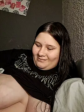 TUWACHA7777 online show from April 2026 04:19:01 AM