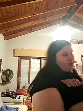 TUWACHA7777 online show from April 2026 10:17:02 PM