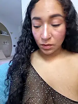 Dany Moon  online show from April 2026 03:30:02 AM