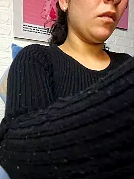 Dany Moon  online show from February 2026 03:30:02 AM