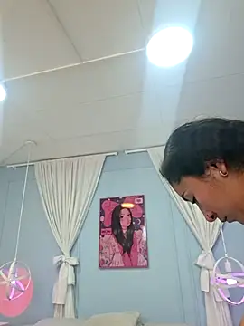 Dany Moon  online show from March 2026 03:25:02 AM