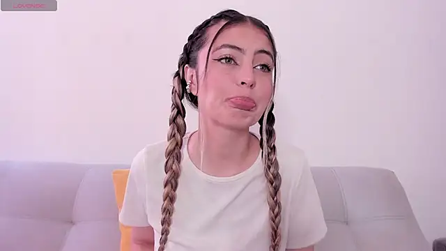 Fernanda aaaa online show from June 2026 03:10:02 PM
