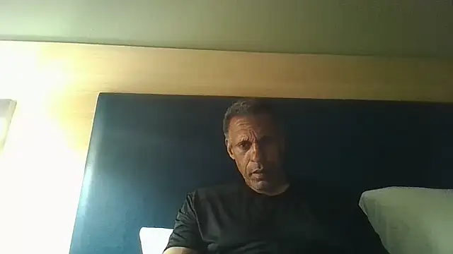 swimmer2496 online show from June 2026 07:14:01 AM