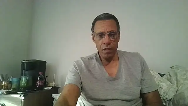 swimmer2496 online show from January 2026 09:07:02 PM