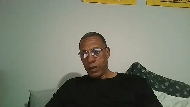 swimmer2496 online show from May 2026 01:57:02 AM