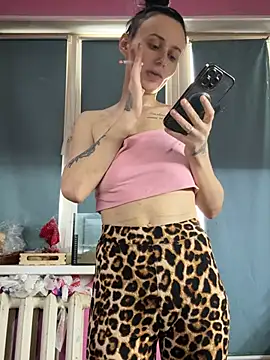 Alis Roxy online show from February 2026 06:48:02 AM