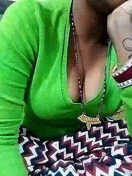 Snapshot of Soniya-sexy1 chatting on January 2026 01:58:01 PM Soniya-sexy1 online show from January 2026 01:58:01 PM