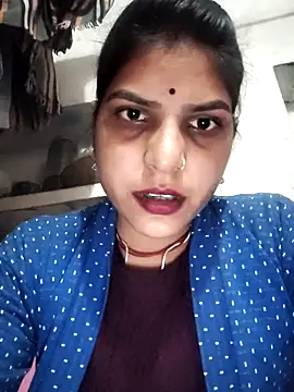 Snapshot of Radha_hot chatting on February 2026 03:45:01 PM Radha hot online show from February 2026 03:45:01 PM