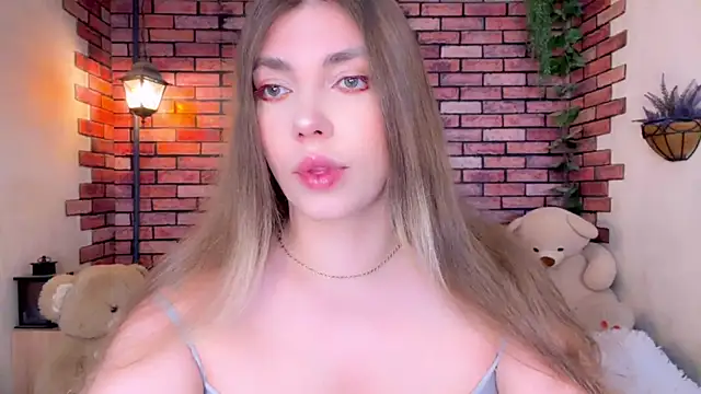 Snapshot of Eva_StarXXXX chatting on June 2026 02:31:01 AM Eva StarXXXX online show from June 2026 02:31:01 AM