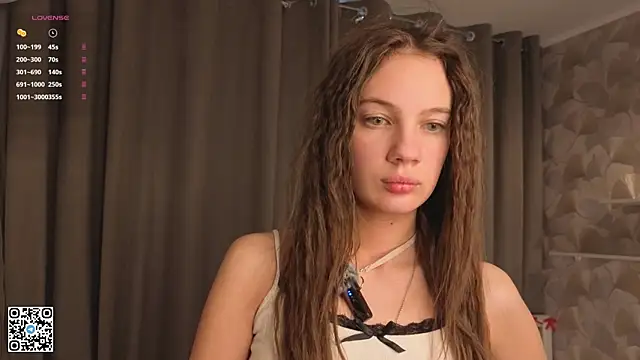 Snapshot of ShaeHeeter chatting on February 2026 04:01:02 AM ShaeHeeter online show from February 2026 04:01:02 AM