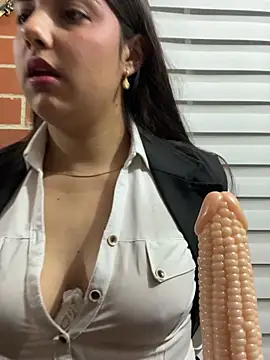 A-uroora online show from March 2026 06:44:01 AM