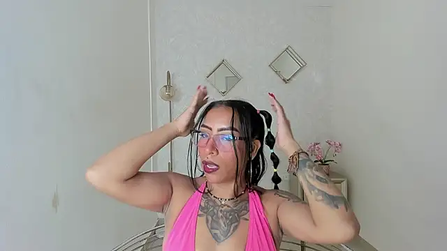 Zoe borgues online show from February 2026 07:35:02 PM