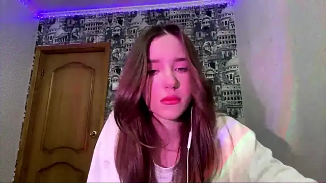 InnateFlies online show from January 2026 02:42:01 PM