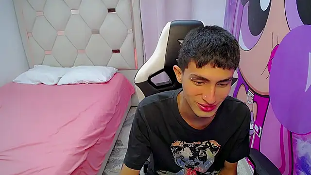 Akyra latinn online show from February 2026 11:53:01 AM