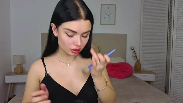 Silena sky online show from February 2026 01:33:02 PM