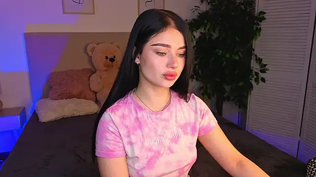 Silena sky online show from April 2026 07:33:02 AM