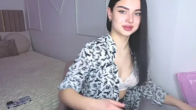 Silena sky online show from February 2026 02:39:02 PM