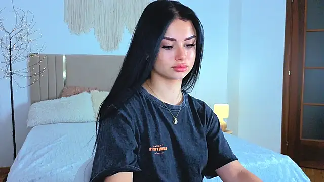 Snapshot of Silena_sky chatting on July 2026 06:58:02 AM Silena sky online show from July 2026 06:58:02 AM