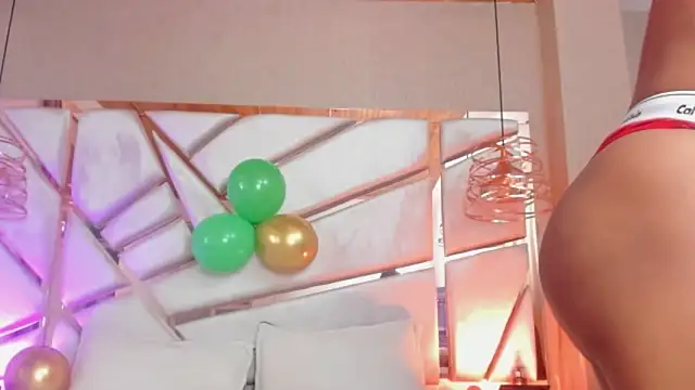 francis 20 online show from March 2026 02:08:02 PM