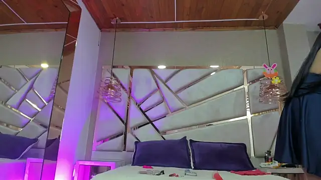 francis 20 online show from April 2026 01:59:01 PM