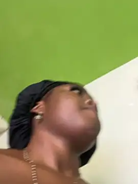 Dominicvincell online show from February 2026 06:29:02 PM