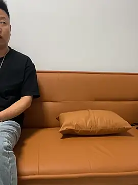 xiaotiantian-10 online show from February 2026 01:33:02 PM