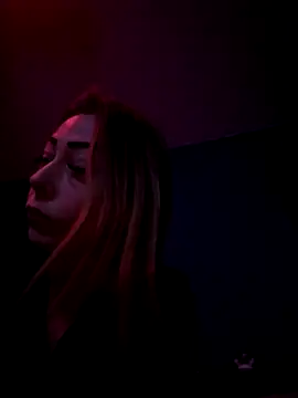 dewimp1 online show from January 2026 04:32:01 PM