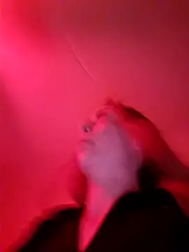 Snapshot of dewimp1 chatting on February 2026 08:05:02 PM dewimp1 online show from February 2026 08:05:02 PM