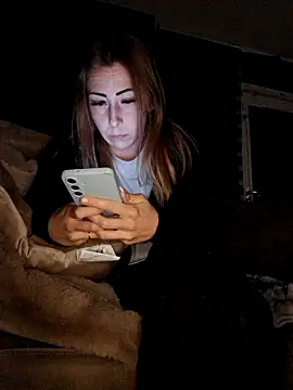 dewimp1 online show from March 2026 08:08:02 PM