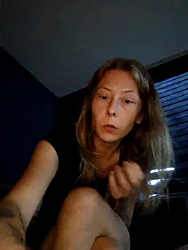 dewimp1 online show from June 2026 07:52:01 PM