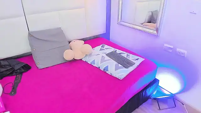 Martina armos online show from March 2026 01:51:02 PM