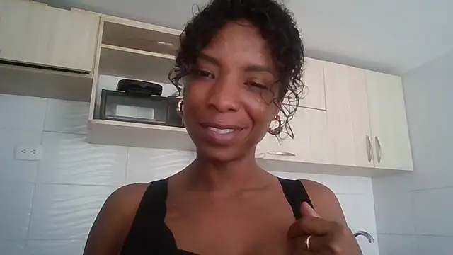 JadaMillss online show from April 2026 03:07:01 PM