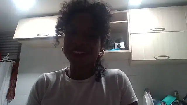 JadaMillss online show from April 2026 01:42:02 AM