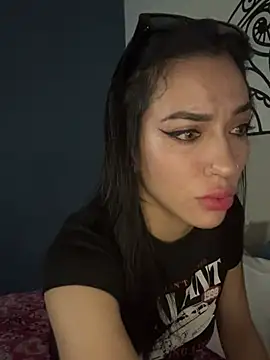 Snapshot of MamiSoft420 chatting on March 2026 12:30:02 PM MamiSoft420 online show from March 2026 12:30:02 PM