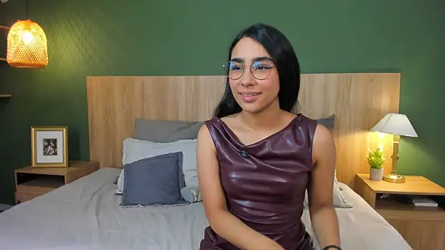 scarlett25   online show from March 2026 08:05:01 PM