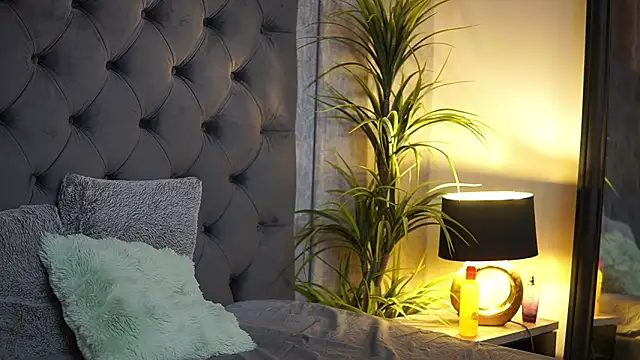 CallieDoll online show from February 2026 09:01:01 PM