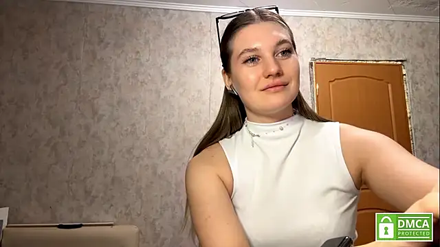 Jolievic online show from March 2026 05:05:01 PM