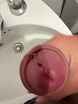 Snapshot of Hurremcan_ chatting on February 2026 06:49:01 AM Hurremcan online show from February 2026 06:49:01 AM