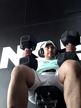 michell veryhot online show from March 2026 12:43:01 PM