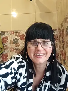 AliceSwan57 online show from April 2026 11:37:02 AM