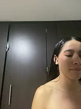 JuliaaVega online show from February 2026 11:32:02 AM