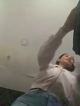 JuliaaVega online show from April 2026 12:29:02 PM