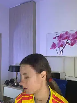Snapshot of JuliaColemann chatting on July 2026 12:00:02 PM JuliaColemann online show from July 2026 12:00:02 PM