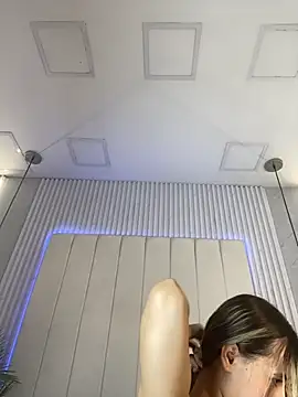 JuliaColemann online show from February 2026 12:06:02 PM